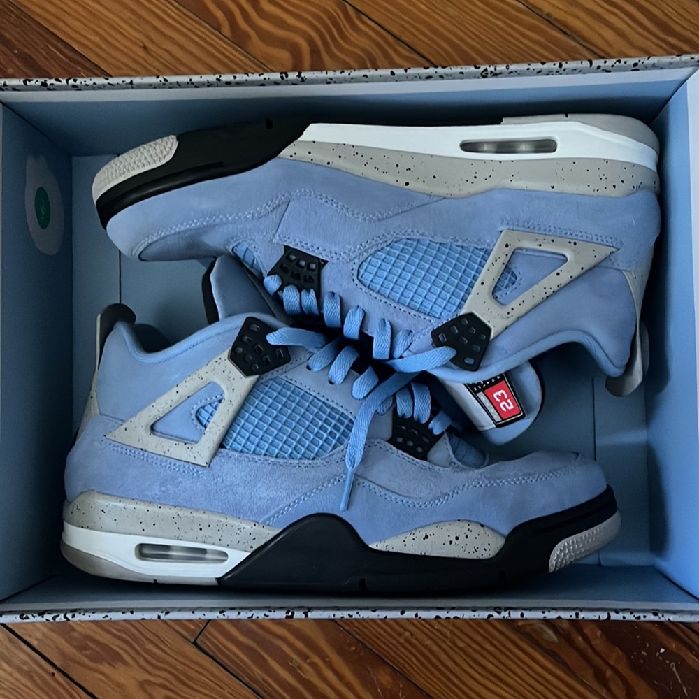 Jordan 4s University Blues
